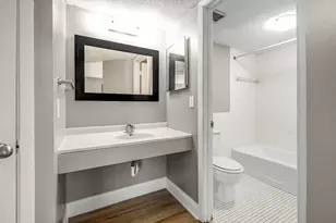 831 Old Settlers Trail, Hopkins, MN 55343 - Photo 7