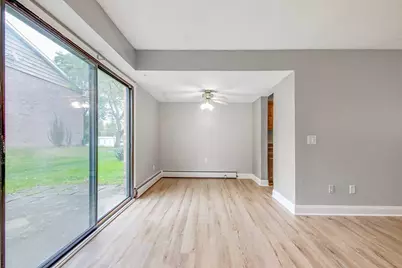 831 Old Settlers Trail #3, Hopkins, MN 55343 - Photo 5