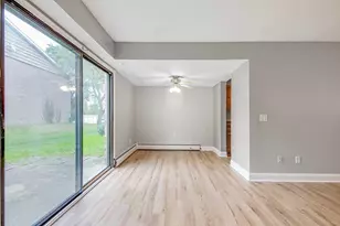 831 Old Settlers Trail, Hopkins, MN 55343 - Photo 5