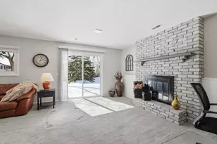 817 Evergreen Cir, Burnsville, MN 55337 - Photo 19