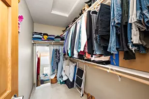 9651 Belmont Ln, Eden Prairie, MN 55347 - Photo 15