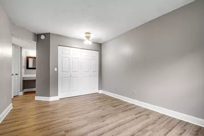 831 Old Settlers Trail #3, Hopkins, MN 55343 - Photo 7