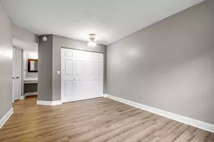 831 Old Settlers Trail, Hopkins, MN 55343 - Photo 7