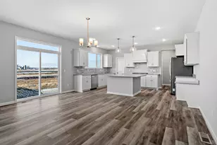 995 Willow Glen Ave, Somerset, WI 54025 - Photo 3