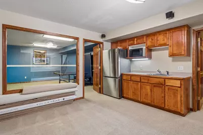 9118 Victoria Drive, Eden Prairie, MN 55347 - Photo 29