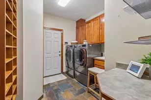 9118 Victoria Dr, Eden Prairie, MN 55347 - Photo 17