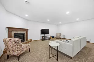 2218 41st St S, Moorhead, MN 56560 - Photo 29