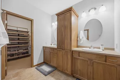 2218 41st Street S, Moorhead, MN 56560 - Photo 17