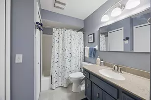 2679 Lake Ct Cir, Mounds View, MN 55112 - Photo 9