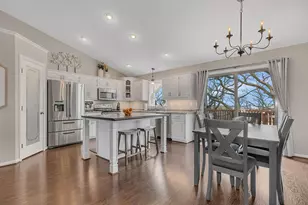 941 Oakcrest Dr, Sauk Rapids, MN 56379 - Photo 11