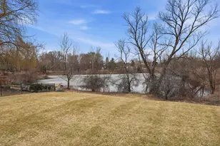 953 Lake Ridge Bay, Woodbury, MN 55129 - Photo 5