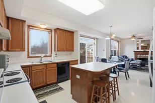 953 Lake Ridge Bay, Woodbury, MN 55129 - Photo 9