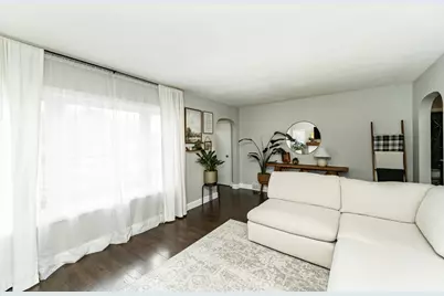 1125 6th Avenue NW, Rochester, MN 55901 - Photo 5