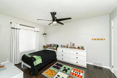 1125 6th Avenue NW, Rochester, MN 55901 - Photo 13