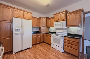 2953 9th Ave SE, Willmar, MN 56201 - Photo 13