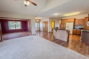 2953 9th Ave SE, Willmar, MN 56201 - Photo 7