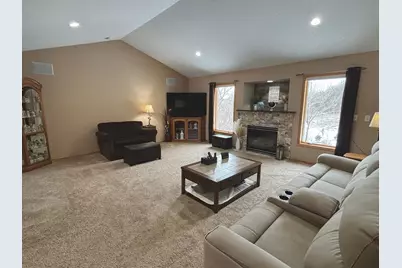 9200 County Road 3 NW, Oronoco, MN 55960 - Photo 5