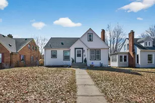 930 Hawthorne Ave E, Saint Paul, MN 55106 - Photo 1