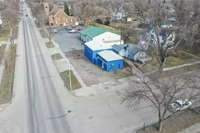 203 Park Avenue E, Renville, MN 56284 - Photo 5