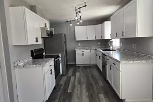 106 Center Ave W, Deer Creek, MN 56527 - Photo 3