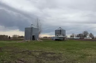 11860 County Rd 8 SW, Montrose, MN 55363 - Photo 7