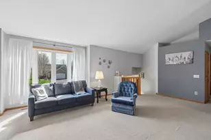 21089 Ibis Ave, Lakeville, MN 55044 - Photo 3