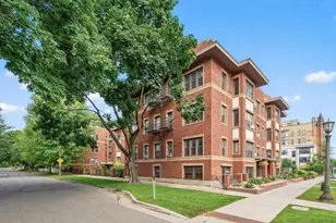 391 Laurel Ave, Saint Paul, MN 55102 - Photo 3