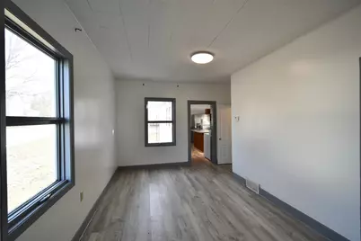 267 E 4th Street, Zumbrota, MN 55992 - Photo 11