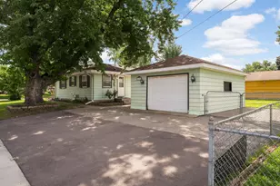 8200 16th Ave S, Bloomington, MN 55425 - Photo 27