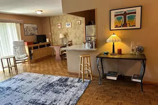 410 Groveland Ave, Minneapolis, MN 55403 - Photo 3