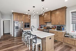 11619 E Laketowne Dr, Albertville, MN 55301 - Photo 9