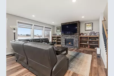 11619 E Laketowne Drive, Albertville, MN 55301 - Photo 9