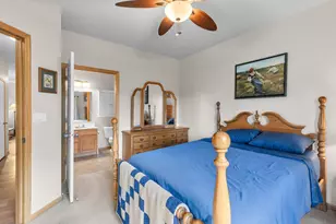 12795 College View Dr, Eden Prairie, MN 55347 - Photo 15