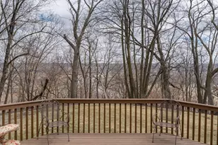 2000 Roe Crest Dr, North Mankato, MN 56003 - Photo 57