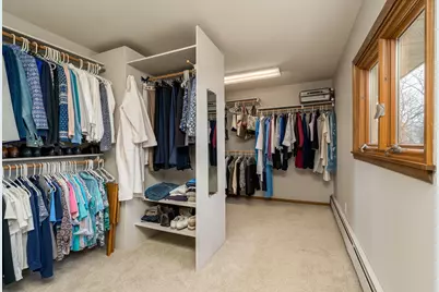 2000 Roe Crest Drive, North Mankato, MN 56003 - Photo 27