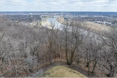 2000 Roe Crest Drive, North Mankato, MN 56003 - Photo 63