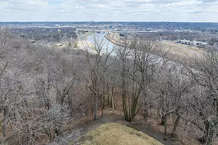 2000 Roe Crest Dr, North Mankato, MN 56003 - Photo 63