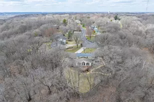 2000 Roe Crest Dr, North Mankato, MN 56003 - Photo 65