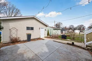 1109 Lawson Ave E, Saint Paul, MN 55106 - Photo 35