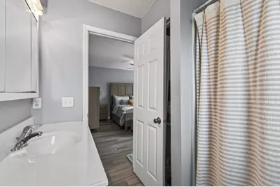 1109 Lawson Avenue E, Saint Paul, MN 55106 - Photo 23