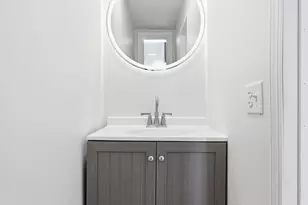 323 E 43rd St, Minneapolis, MN 55409 - Photo 3