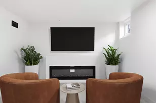 323 E 43rd St, Minneapolis, MN 55409 - Photo 27