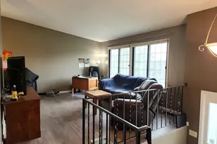 4418 Clover Ln, Eagan, MN 55122 - Photo 9