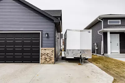 1132 46th Avenue S, Moorhead, MN 56560 - Photo 5