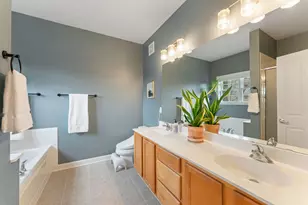 821 Thornton St SE, Minneapolis, MN 55414 - Photo 29