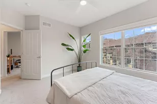 821 Thornton St SE, Minneapolis, MN 55414 - Photo 31