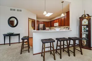 13902 Autumnwood Ct, Rosemount, MN 55068 - Photo 7