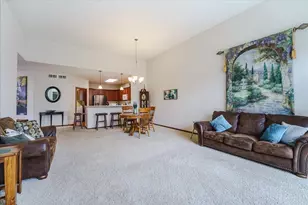 13902 Autumnwood Ct, Rosemount, MN 55068 - Photo 3