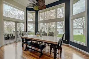5256 Oxford St N, Shoreview, MN 55126 - Photo 9