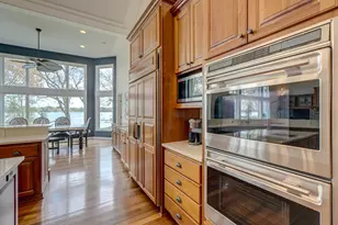 5256 Oxford St N, Shoreview, MN 55126 - Photo 13